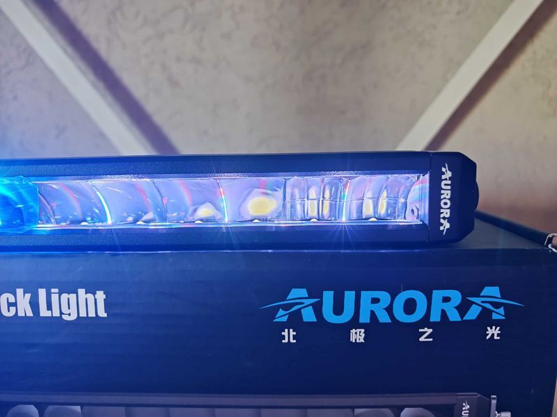 Aurora ALO-S6D1-10-R5Q &mdash; LED балка 31см 50W водійського світла (Driving Beam), з (DRL) денним ходовим вогнем &ndash; RGB ALO-S6D1-10-R5Q-H фото
