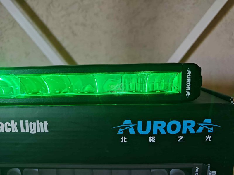 Aurora ALO-S6D1-40-R5Q &mdash; LED балка 107см 200W водительского света (Driving Beam), с (DRL) дневным ходовым огнем &ndash; RGB ALO-S6D1-40-R5Q-H фото