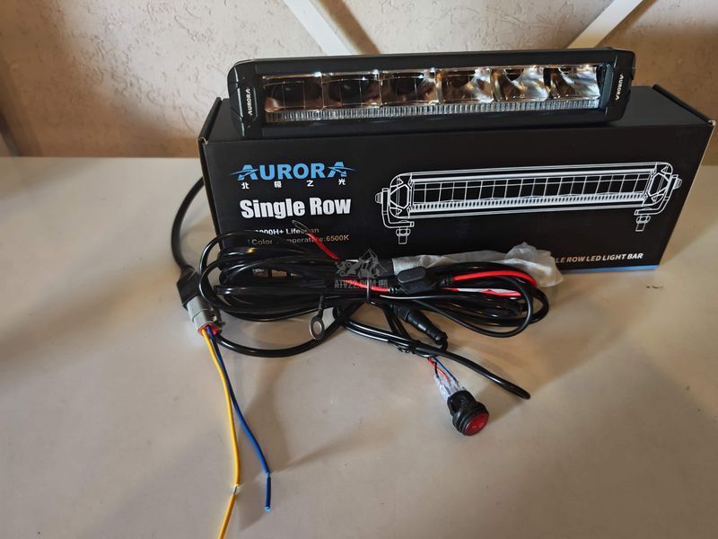Aurora ALO-P-S10-10-R13Y-AW 33см 90W &mdash; LED балка комбінованого світла (Combo Beam) + DRL (денні ходові вогні) білого/бурштиного кольору ALO-P-S10-10-R13Y-AW-H фото