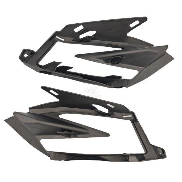 Рамки стоп-сигналов для Can-Am Maverick X3, Kemimoto B0111-06801BK, замена BRP 705010687 + 705010686 B0111-06801BK фото
